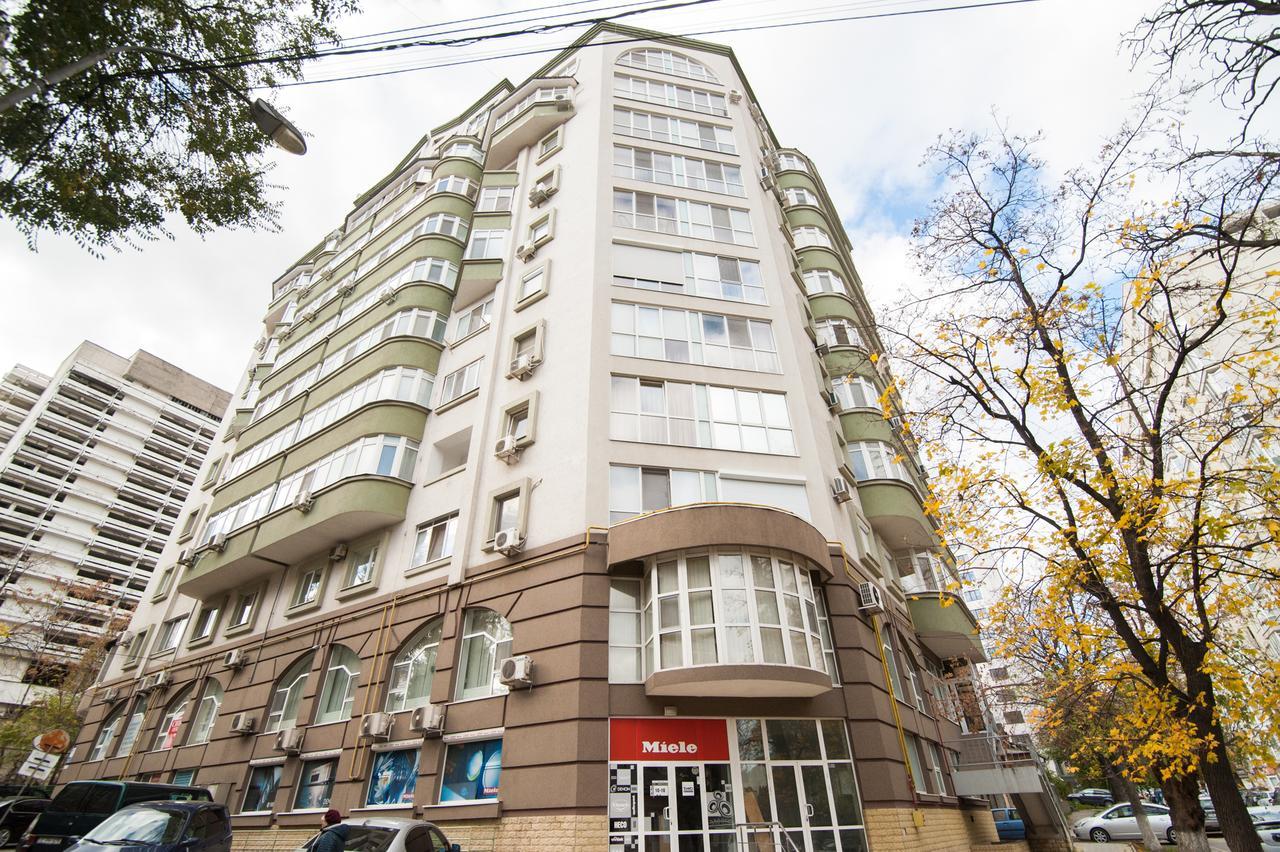צ'יסינאו Apartment Penthouse מראה חיצוני תמונה